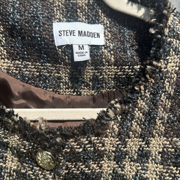 Steve Madden Tan and Brown Plaid Blazer - Picture 3 of 8